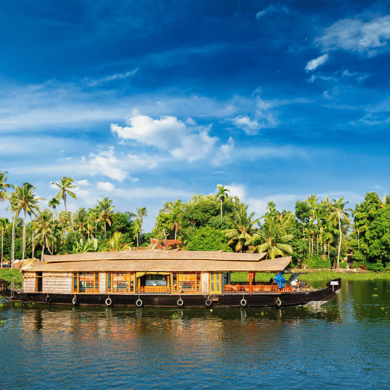 https://veloraholidays.in/wp-content/uploads/2026/03/Kerala-backwaters-houseboat.webp